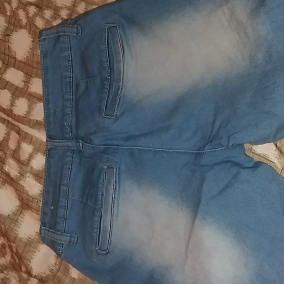 Jeans - Picture 3 of 3